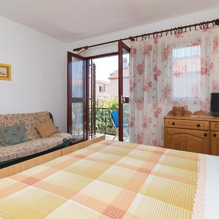 Nice Apartment In Zadar With Wifi Exterior photo