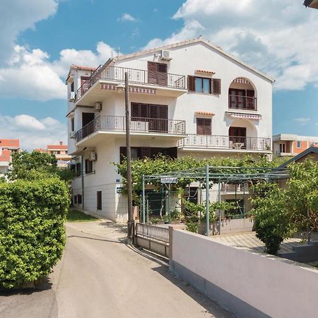 Nice Apartment In Zadar With Wifi Exterior photo
