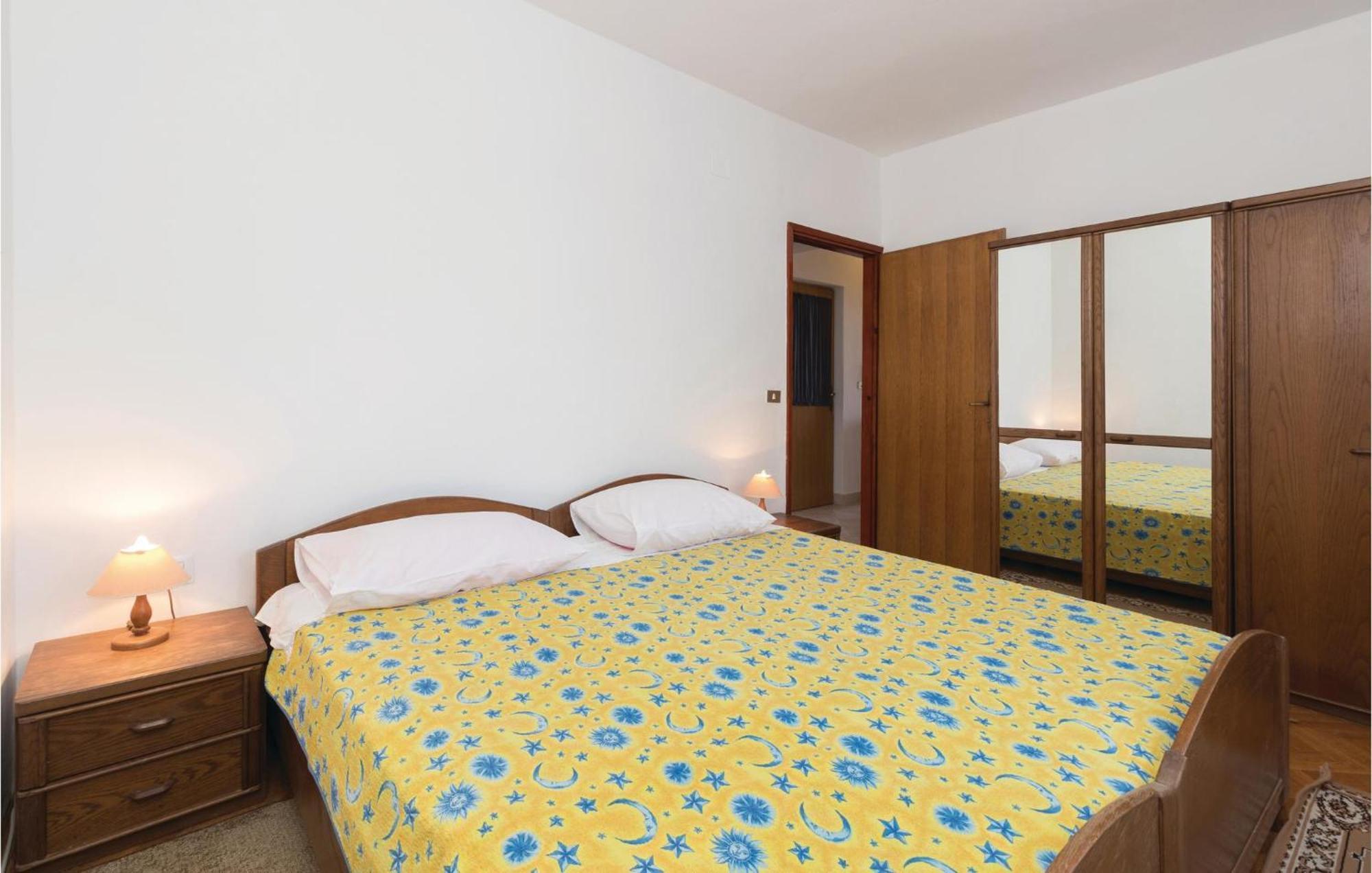 Nice Apartment In Zadar With Wifi Exterior photo